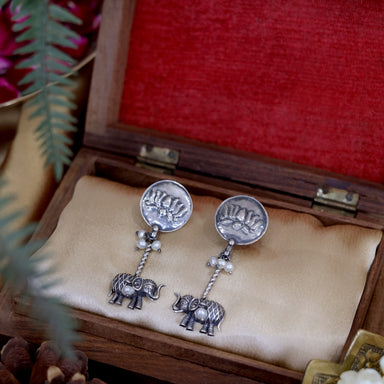 Amara Signature Gaj Earrings with Pearl