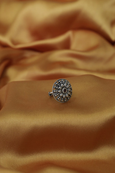 Nayantara Mandala Ring with Red Stone
