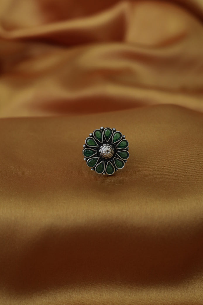 Nayra Essential Phool Ring with Green Stone