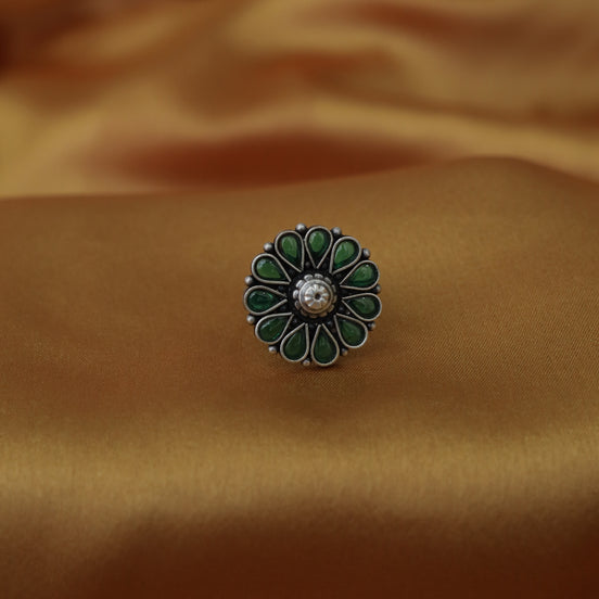 Nayra Essential Phool Ring with Green Stone