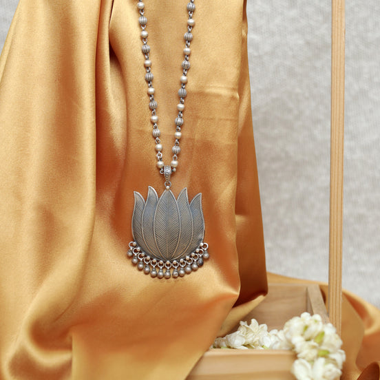 Amara Essential Lotus Necklace with Ghungroo