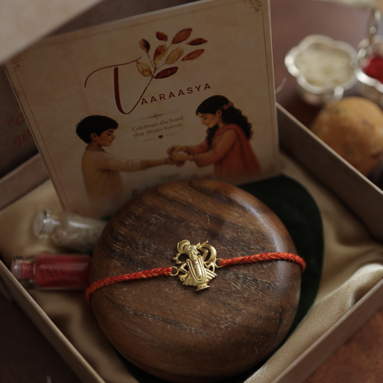 Madhav - The Shrinathji Rakhi