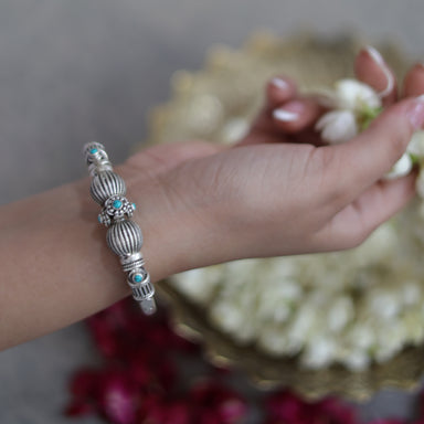 Nayra Spherical Kada with Turquoise Stone