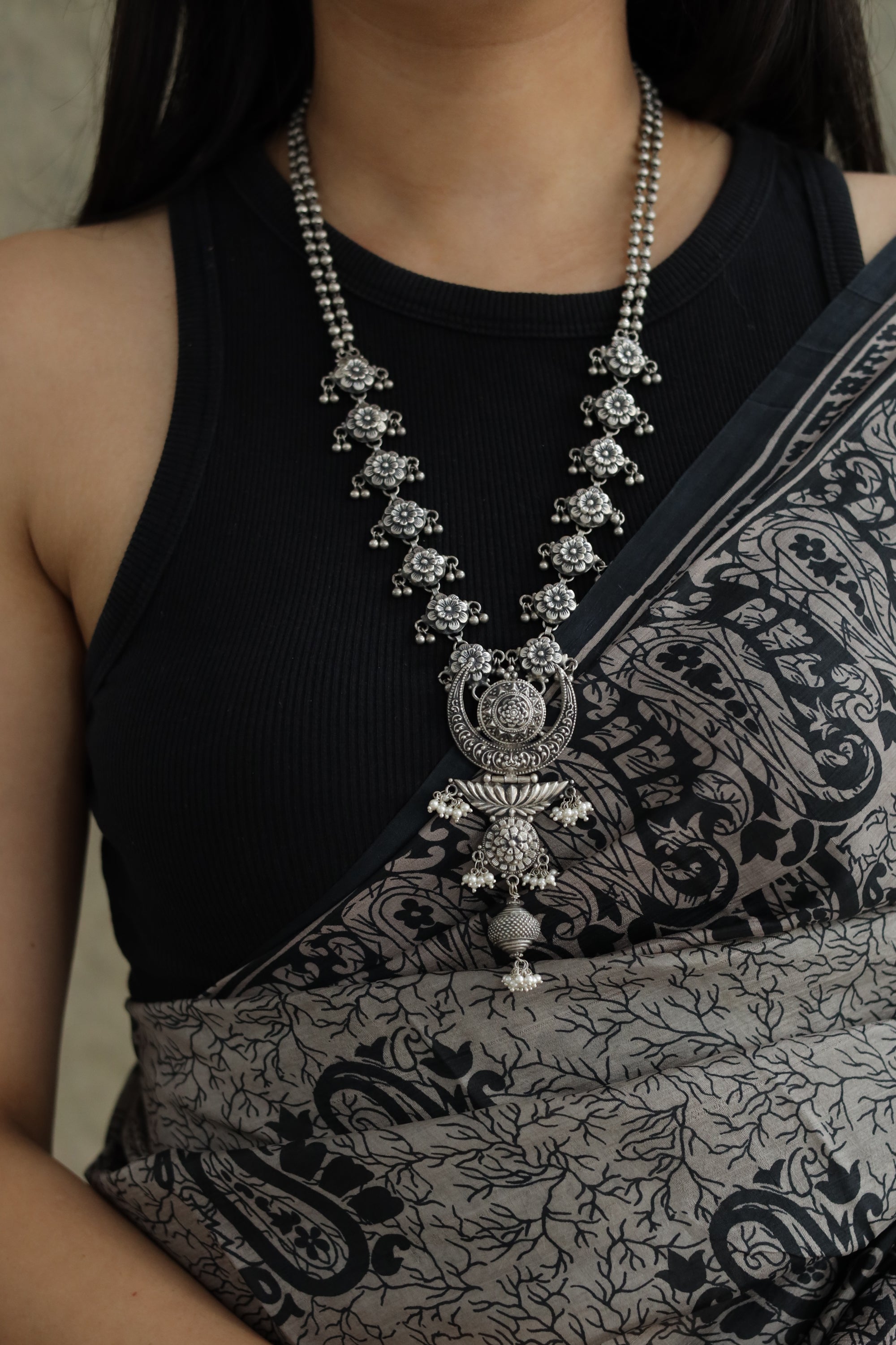 Taaraasya Signature Necklace with Embossed Flowers and Pearls