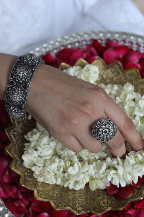 Nayantara Mandala Ring with Red Stone