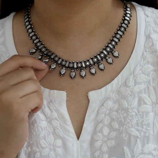 Nayantara Round Noor Necklace