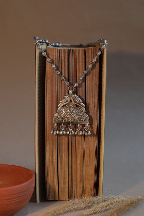Amara Classic Necklace with Birds and Ghungroo