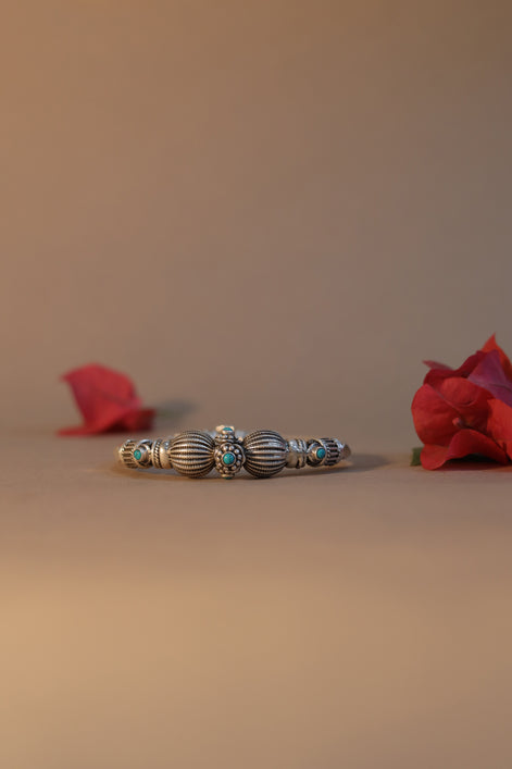 Nayra Spherical Kada with Turquoise Stone