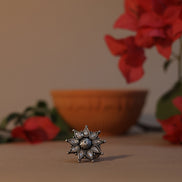 Nayantara Classic Ring with White Kundan
